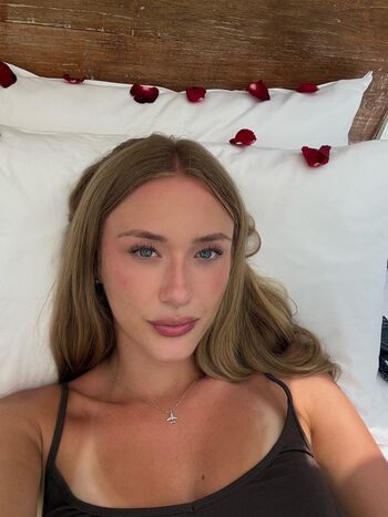 Full leaked Oliwia petryna private onlyfans photo