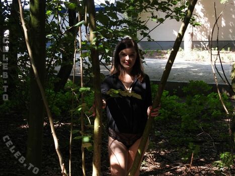 Full leaked Omg flora private onlyfans photo