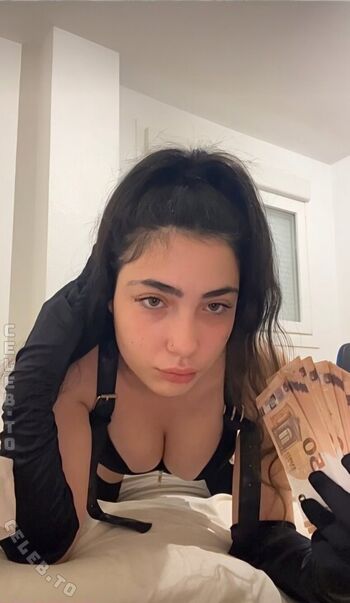 Full leaked Paaulitamuse private onlyfans photo