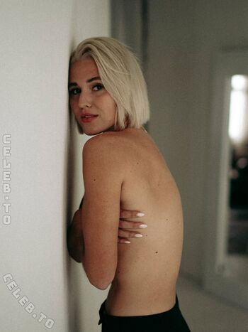 Full leaked Princessmaikelea private onlyfans photo
