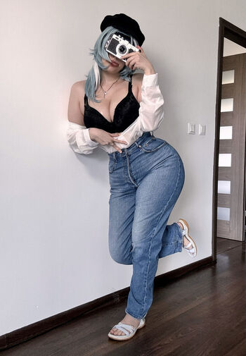Full leaked Qiandaiyiyu private onlyfans photo