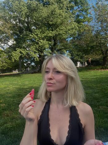 Full leaked Rachel tokar page private onlyfans photo