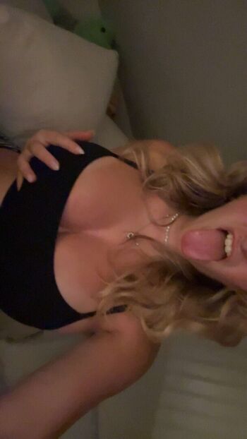 Full leaked Rachsworld private onlyfans photo