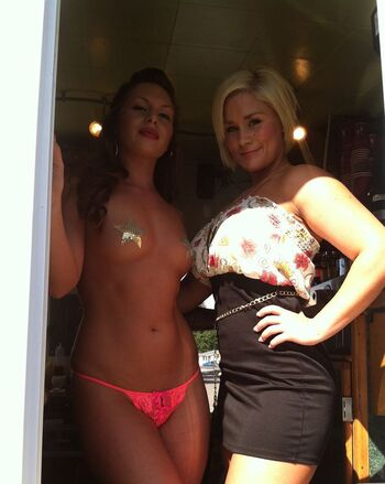 Full leaked Retired barista calli private onlyfans photo