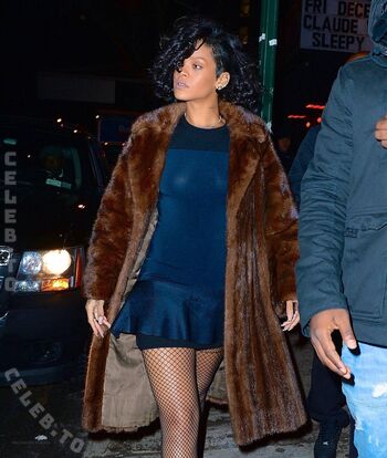 Full leaked Rihanna private onlyfans photo