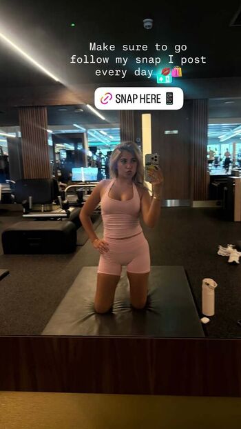 Full leaked Rosie mcclelland page private onlyfans photo