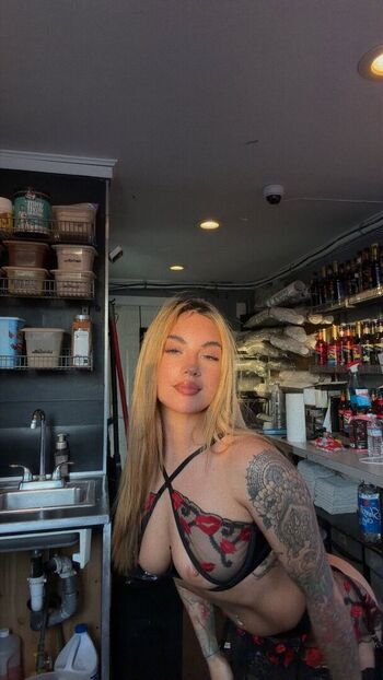 Full leaked Sally villagomez private onlyfans photo