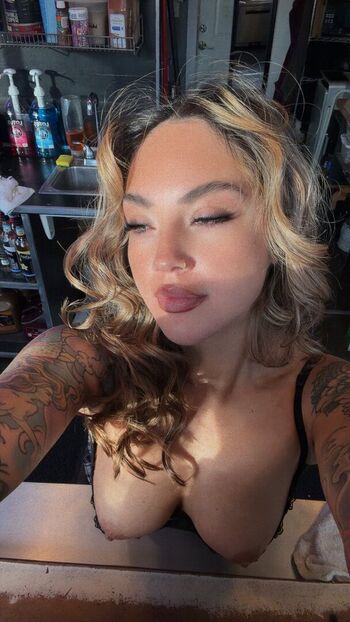 Full leaked Sally villagomez private onlyfans photo