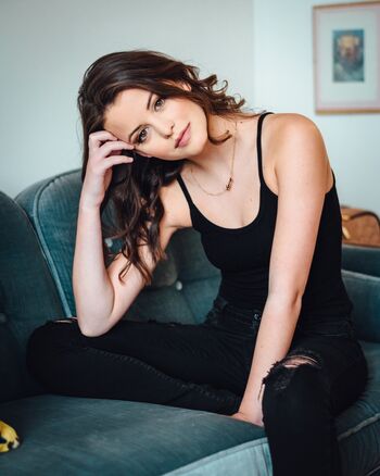 Full leaked Sara waisglass private onlyfans photo