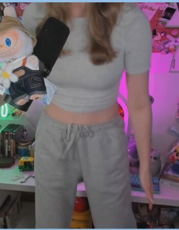 Full leaked Sarahpodz page private onlyfans photo