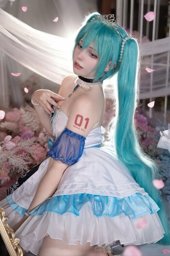 Saya Scarlet