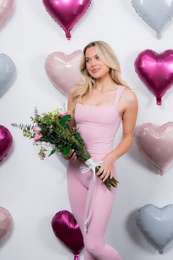 Full leaked Shelby hunstad private onlyfans photo