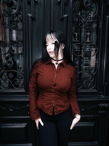 Full leaked Shini waifu private onlyfans photo