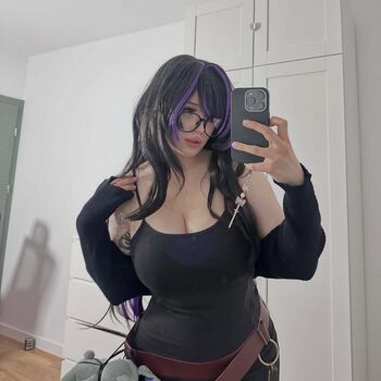 Full leaked Shini waifu private onlyfans photo