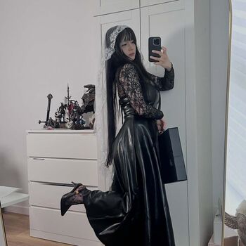 Full leaked Shini waifu private onlyfans photo