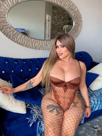 Full leaked Shirazkaram private onlyfans photo