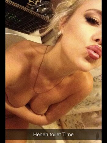 Full leaked Show your girlfriend private onlyfans photo