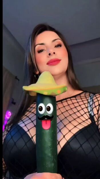 Full leaked Skarlett sofiia private onlyfans photo