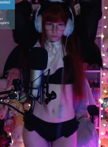 Full leaked Skymi chan private onlyfans photo