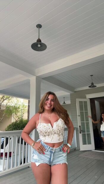 Full leaked Meg ar/ private onlyfans photo
