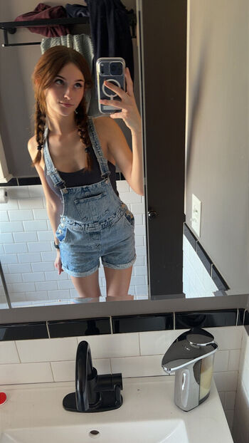 Full leaked Soggyalien  page private onlyfans photo