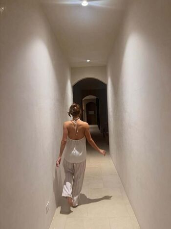 Full leaked Soykarengoncalves private onlyfans photo