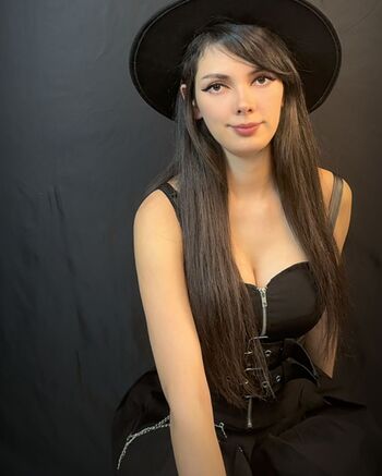 Full leaked Soyruthqfb private onlyfans photo