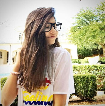 Full leaked Sunny malouf private onlyfans photo