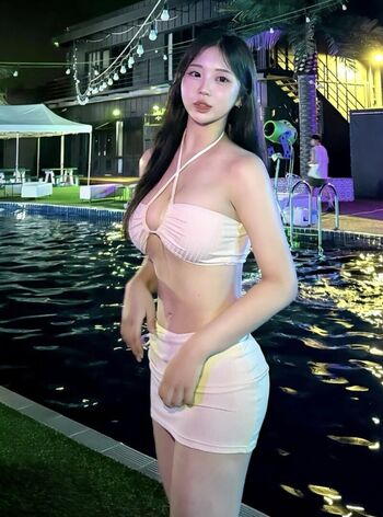 Full leaked Sunwoo page private onlyfans photo