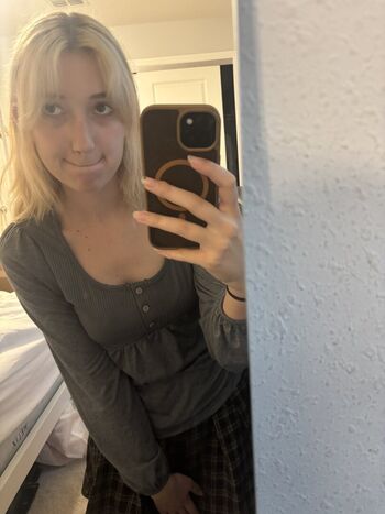 Full leaked Swordfan private onlyfans photo