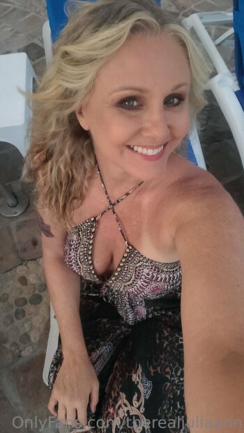 therealjuliaann