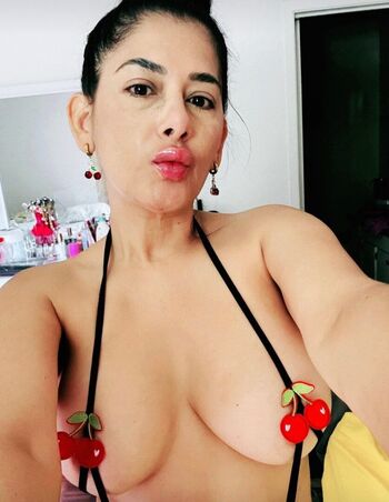 tia_may25