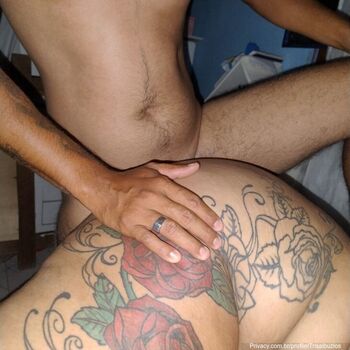 Full leaked Trisalbuzios private onlyfans photo