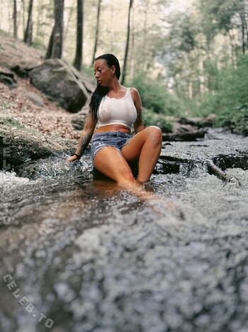 Full leaked Vaja page private onlyfans photo