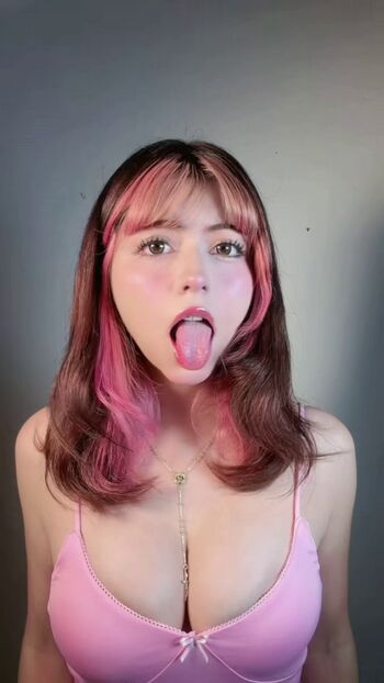 Full leaked Vaniasse private onlyfans photo