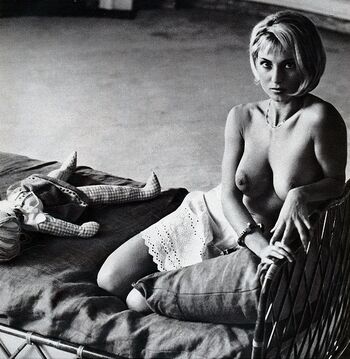 Full leaked Vintage english pinups private onlyfans photo