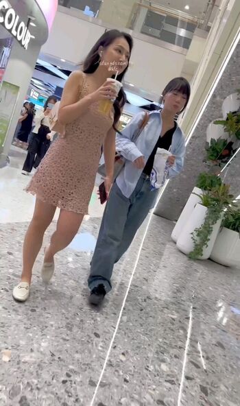 Voyeur Asian Pissing Toilet &Amp; Upskirts Only