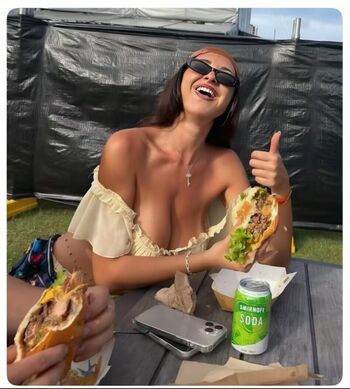 Full leaked Emily rudd/ private onlyfans photo