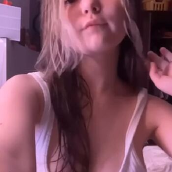 Full leaked Ashleynocera/ private onlyfans photo