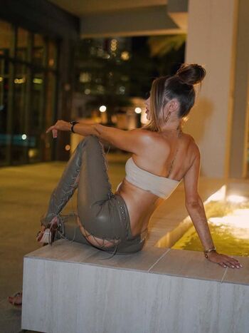 Full leaked Woah vicky private onlyfans photo