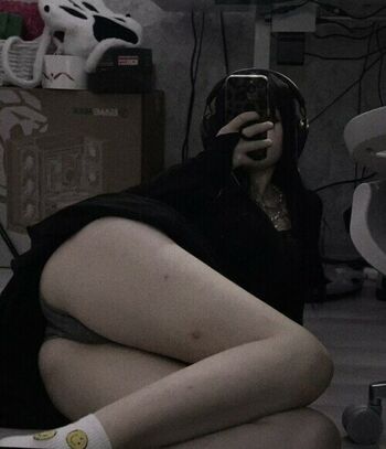 Full leaked Woozixc private onlyfans photo