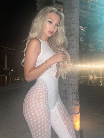 Full leaked Xomorris private onlyfans photo