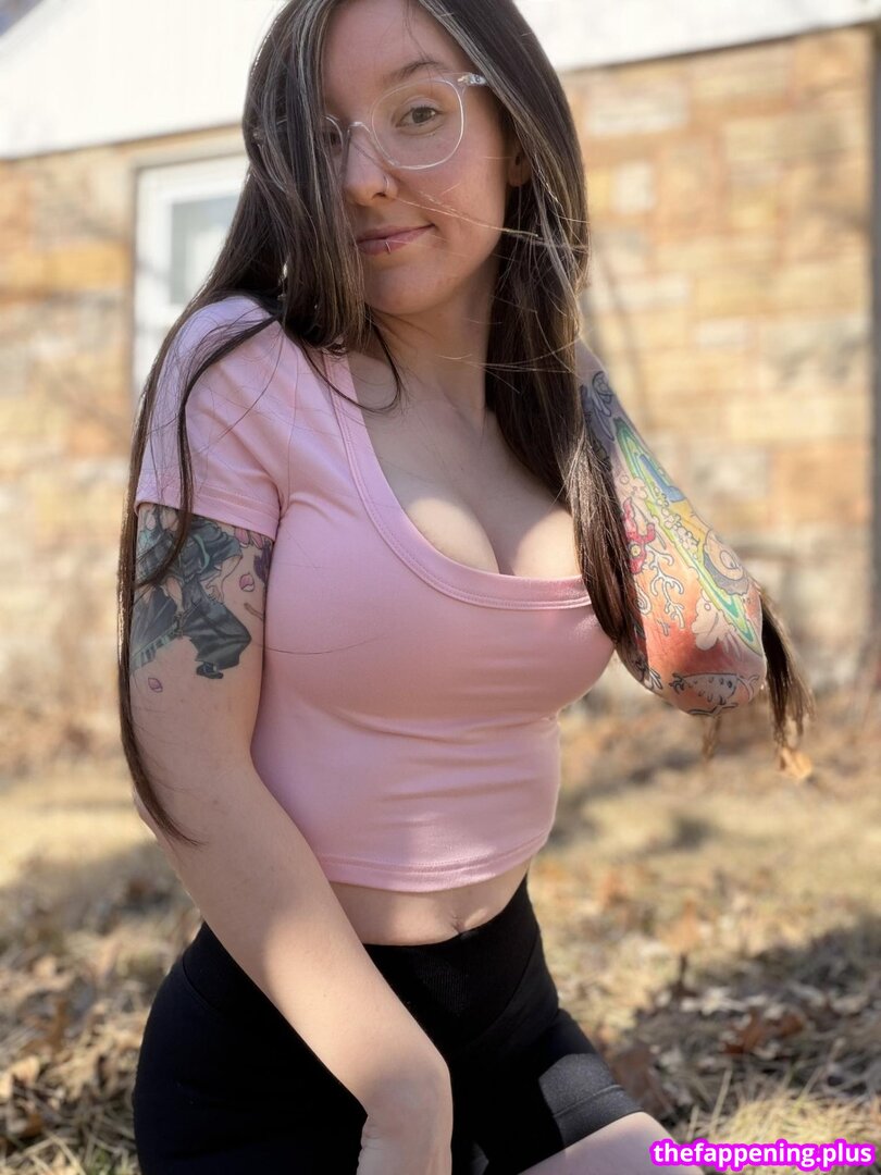 XxmoneythingxX / https: Фото оголеного OnlyFans #23