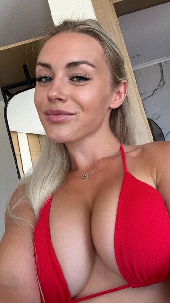 Full leaked Yourjeeeenny private onlyfans photo