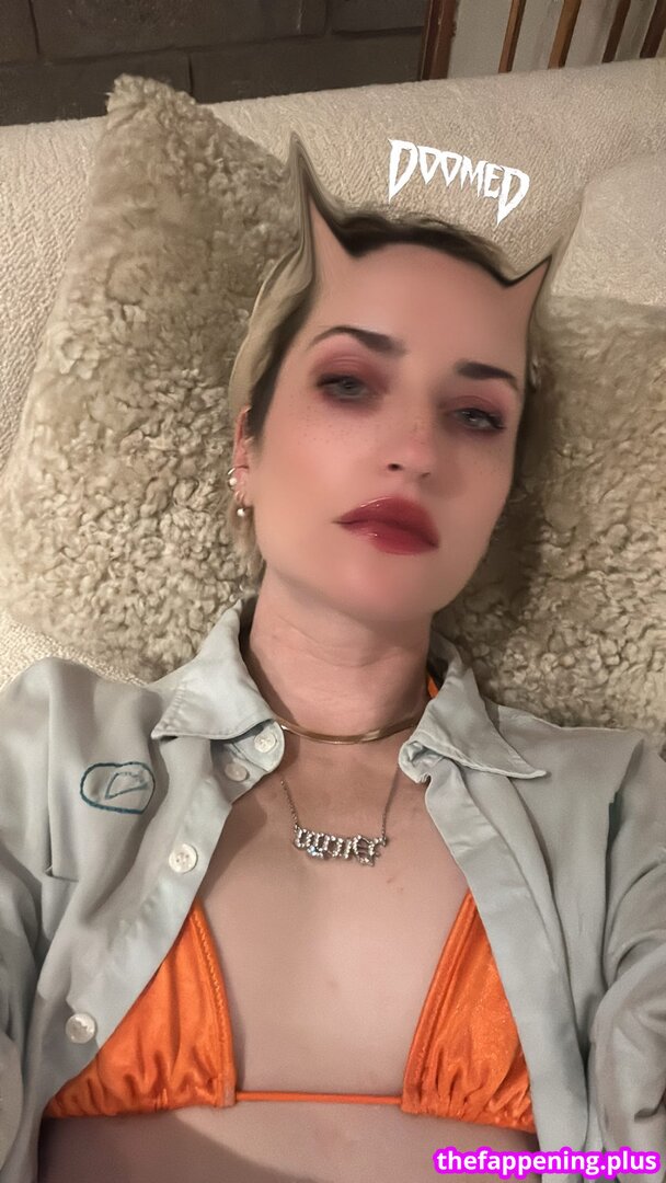 Zoe Lister Jones / https: / zoelisterjones Meztelen OnlyFans Fotó #29